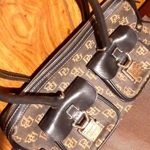 Donney and Bourke Purse